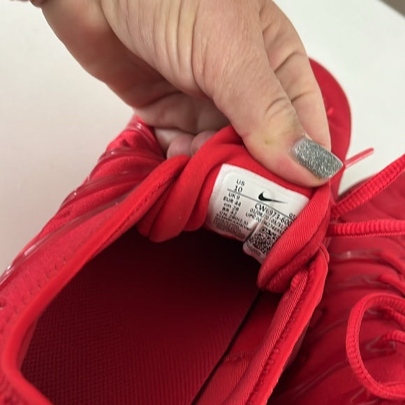 Vapor max plus Nike size 10 red - Picture 6 of 7